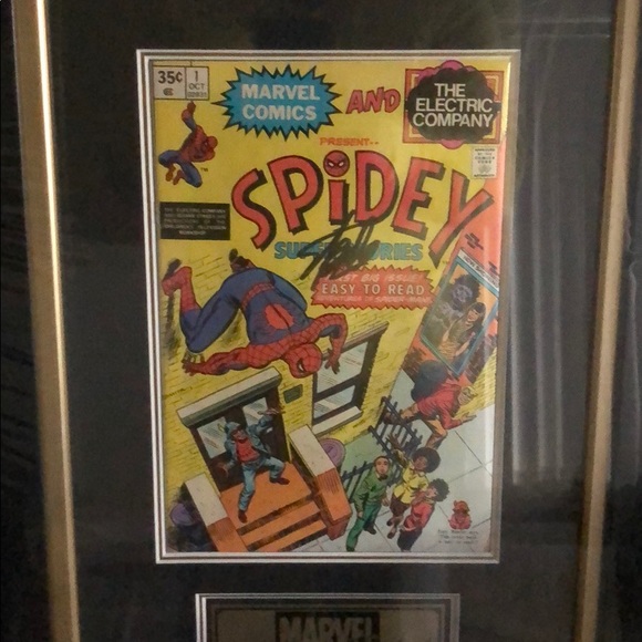 Original Spidey Super Stories (1974) #1- Stan Lee - Picture 2 of 8